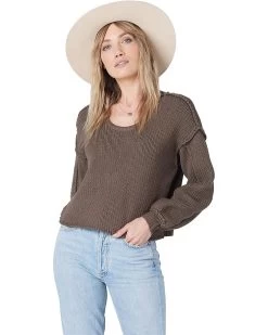 Saltwater Luxe Everlee Long Sleeve Scoop Neck Sweater